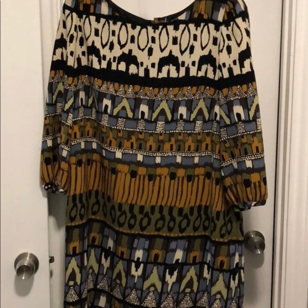EUC Tahari Dress